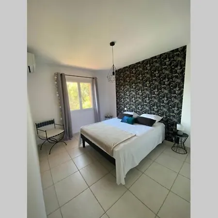Joli F3 De 60m2 Avec Balcon Bastelicaccia