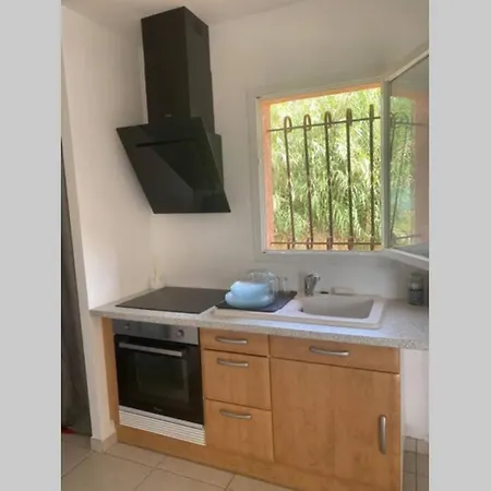Joli F3 De 60m2 Avec Balcon *